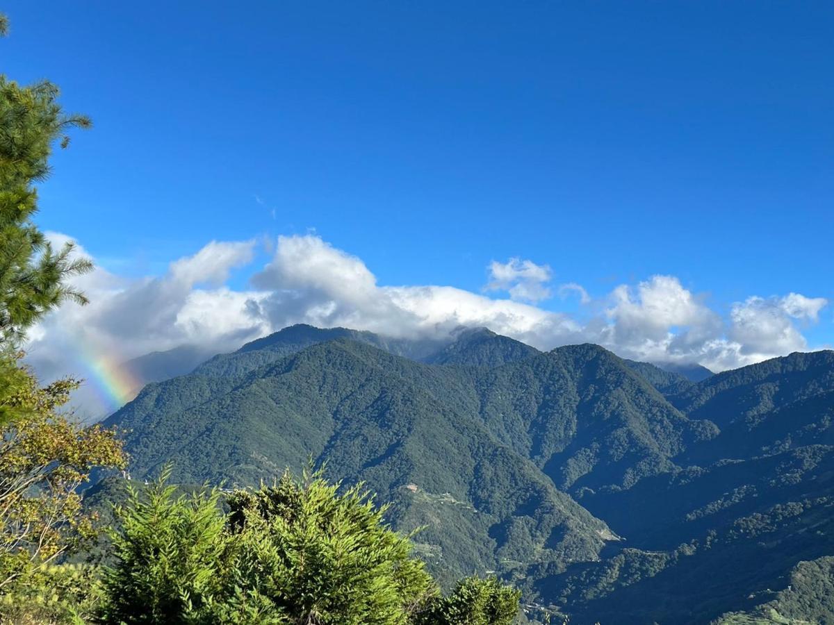 Julie's Garden, Cingjing - Fon Chin Homestay Renai Buitenkant foto