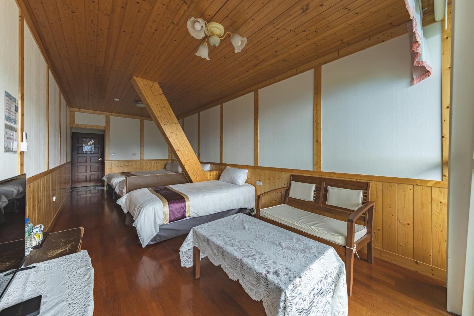 Julie's Garden, Cingjing - Fon Chin Homestay Renai Buitenkant foto