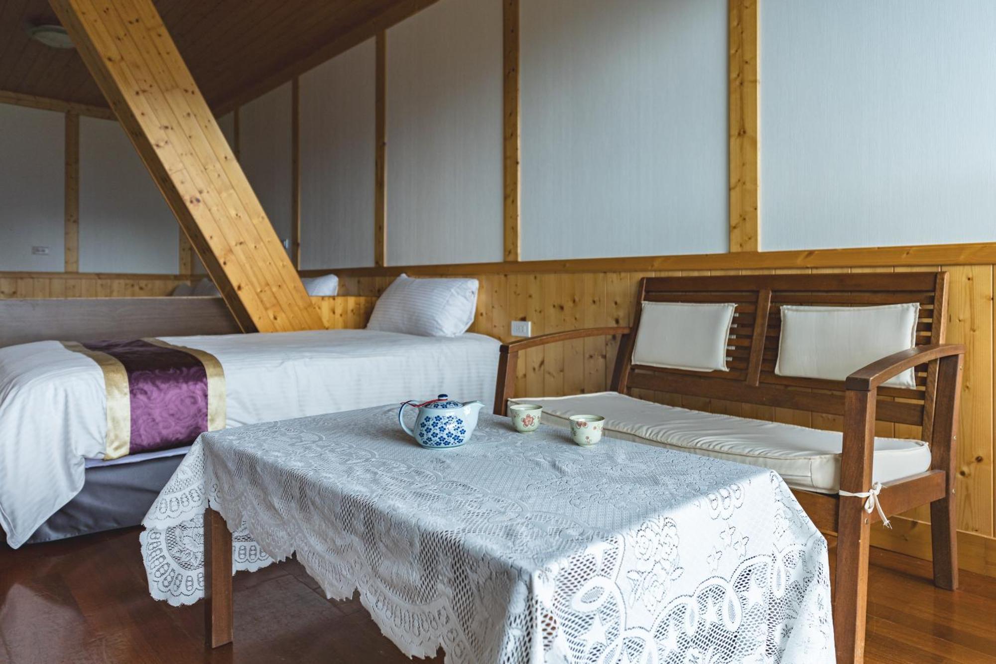 Julie's Garden, Cingjing - Fon Chin Homestay Renai Buitenkant foto